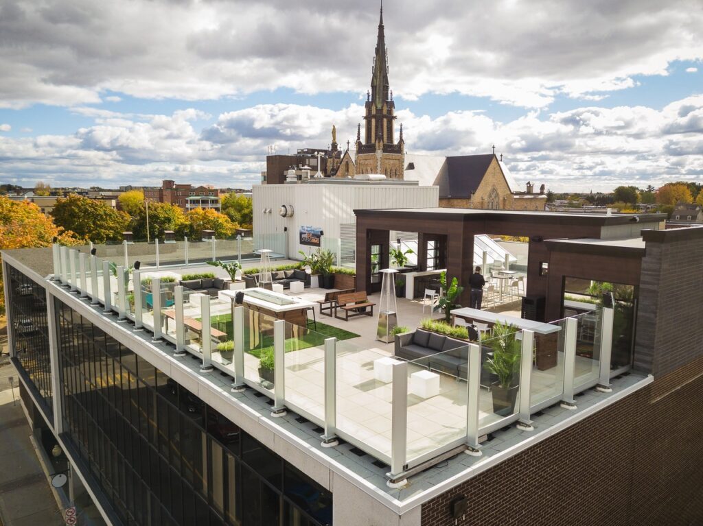 Terrasse sur le toit des Terrasses St-Frédéric