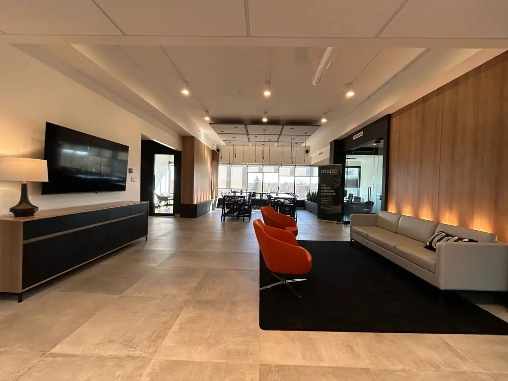 Bureau privé – Suite 460 – 110 pi² – Suite 460